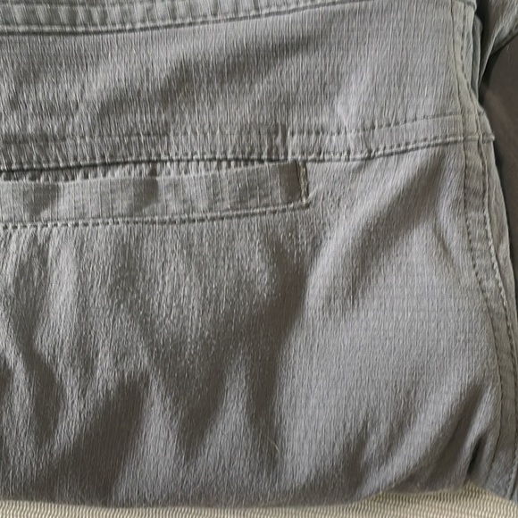 Prana Hiking Dark Gray Adjustable Capris Size 8 - Picture 9 of 9